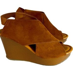 Kenneth Cole Brown Sling Back Peep Toe Wedge